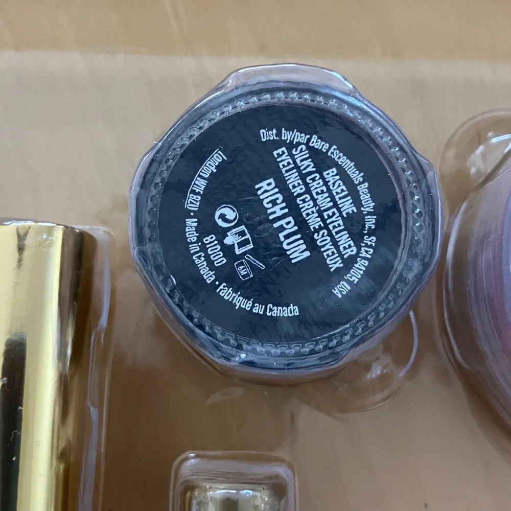 bareMinerals Divine Decadence Purely Neutral Palette - Green & Gold Design NEW - Picture 8 of 9